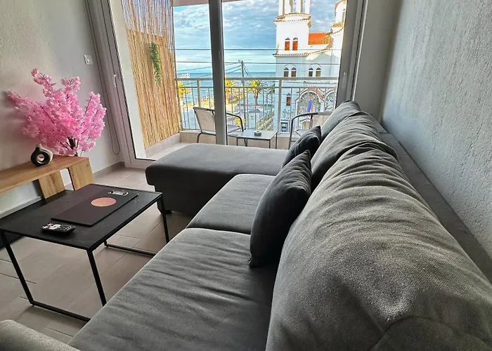 Sunrise Sea View By Eden Apartament *